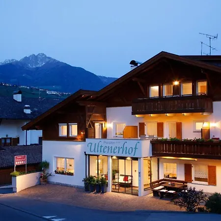 Hotel Ultenerhof