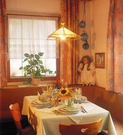Hotel Ultenerhof 3*
